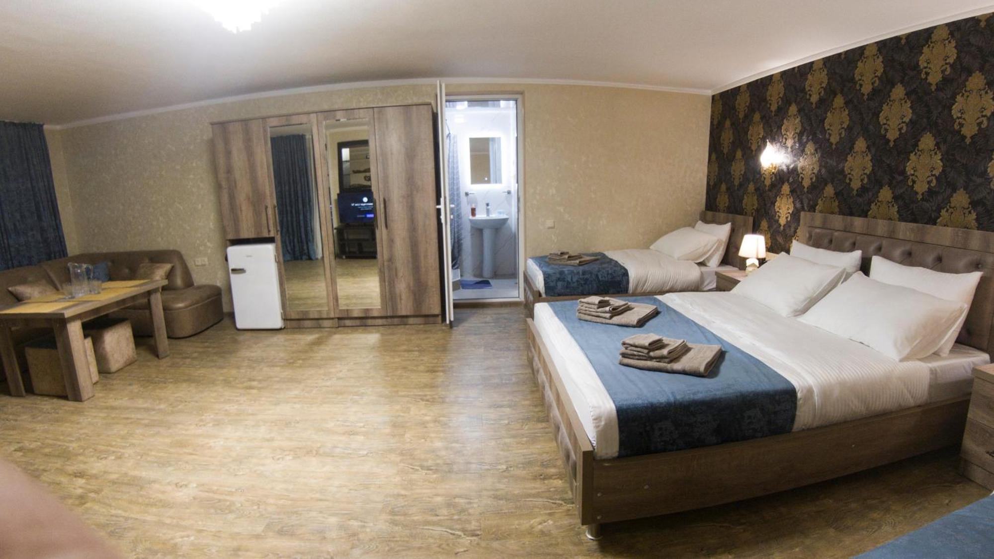 Babel Apartments Кутаиси Экстерьер фото